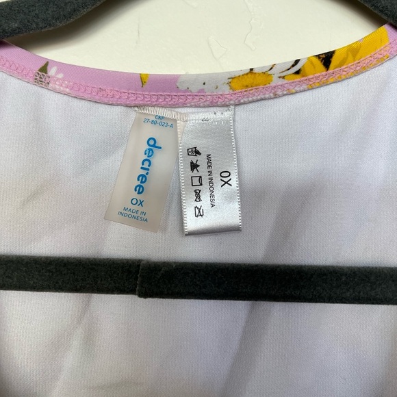 Decree Plus Size Pink Daisy Swim Top sz 0X - Picture 3 of 4